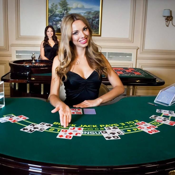 Filipino players enjoying jl79 sports betting and casino games on mobile